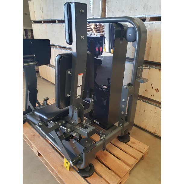 Proteus PROS-814 seated leg press - outlet