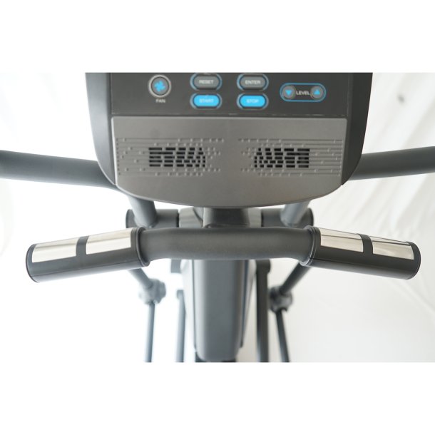 Proteus Vantage F12 crosstrainer
